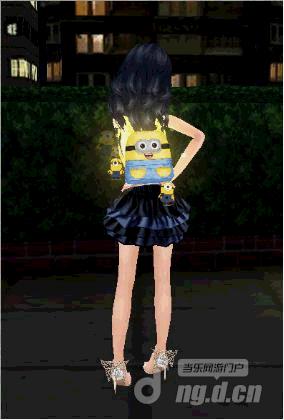 图12大眼萌背包.jpg 图12大眼萌背包.jpg